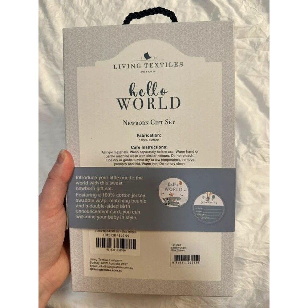 Newborn Gift Set - Picture 3 of 3